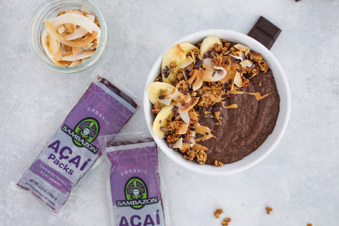 Hot Chocolate Flavored Açaí + Oats Bowl Recipe